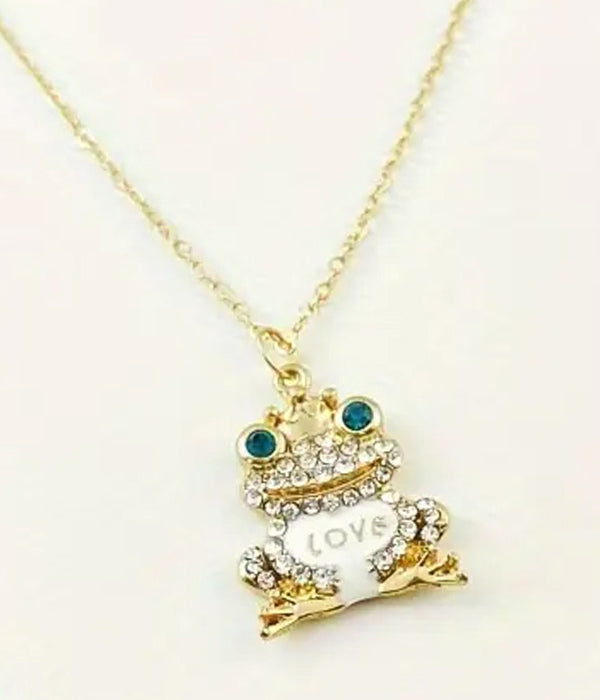 FROG PENDANT NECKLACE
